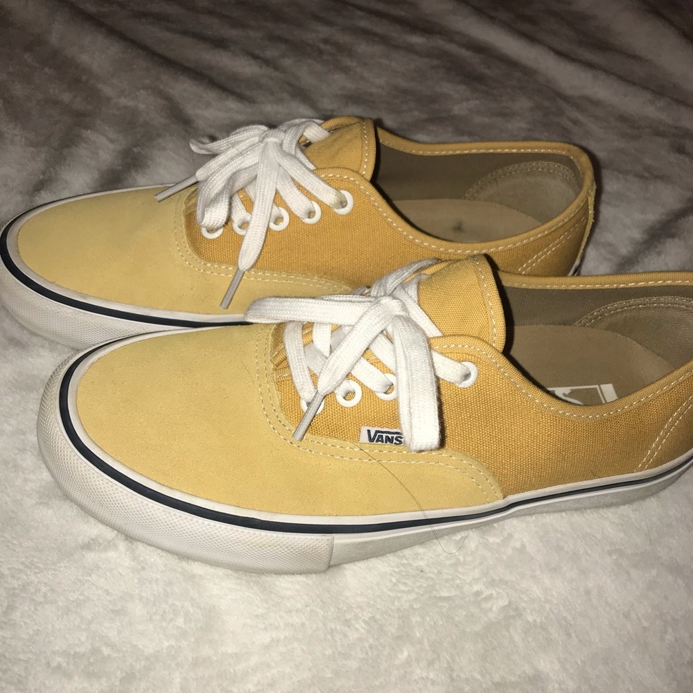 Vans pro series UltraCush in yellow Men8 / Women10